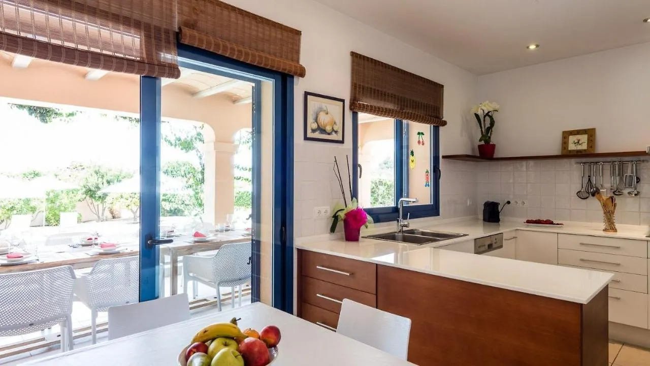 Villa Etruria Close To Playa D'En Bossa San José Spanje